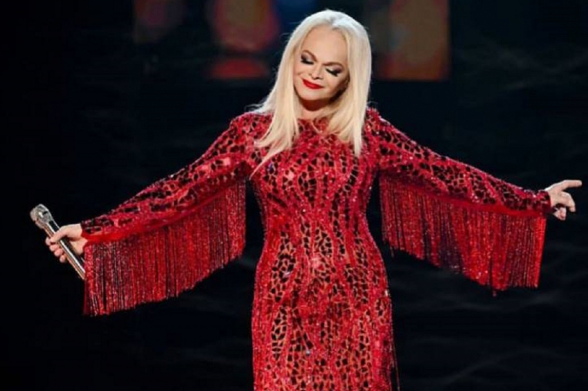 Критик Легостаев пояснил, почему Долина выпускает совместные песни вместе с рэперам