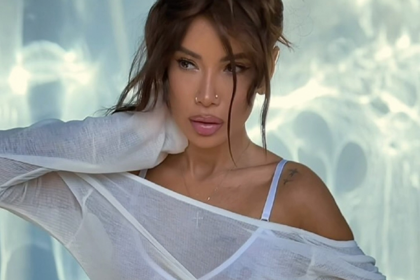 Айза Анохина призналась, что у Егора Крида нет проблем в постели