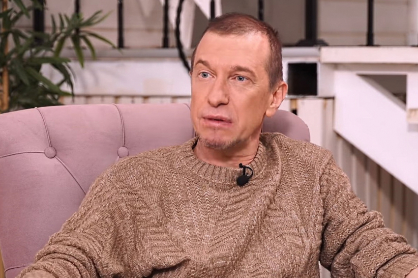 Критик Соседов допускает, что актриса Анастасия Заворотнюк умерла не из-за рака