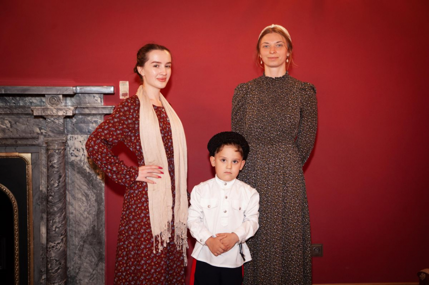 В Петербург для участия в семинаре по укреплению традиционных ценностей приехала молодежь из 18 регионов