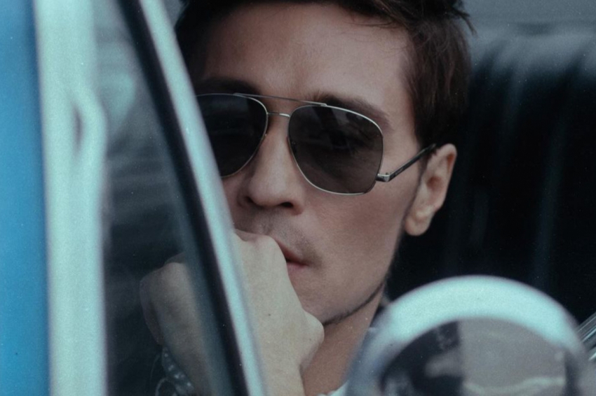 Хирург Свиридов: Дима Билан делал контурную пластику скул