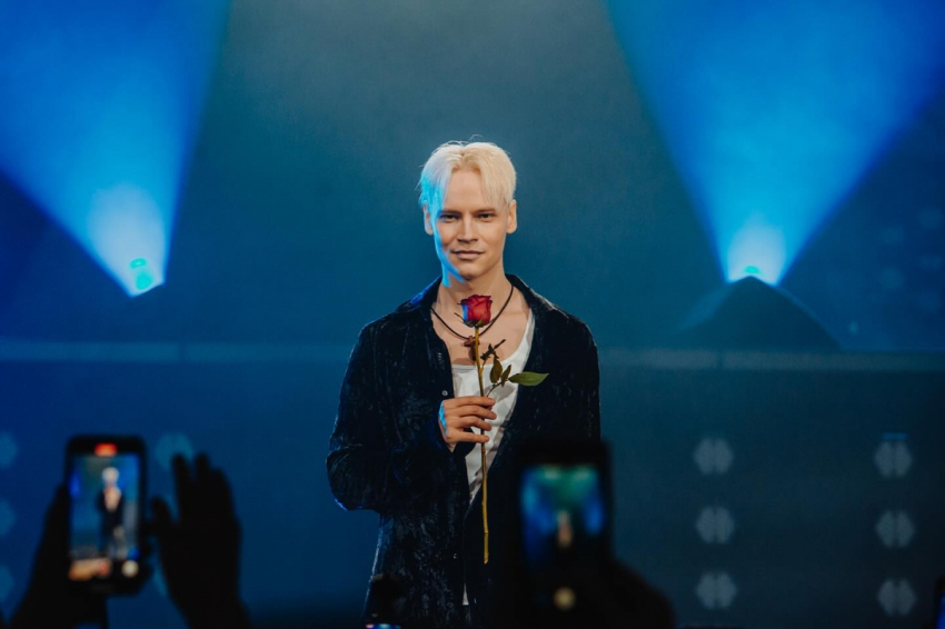 «КП»: SHAMAN откровенно рассказал о своих отношениях с женой Мартыновой