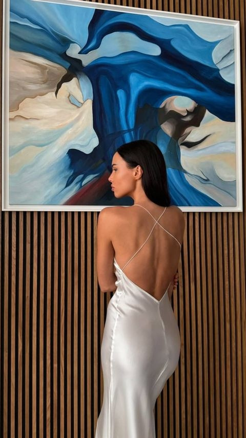 Снялась в белом платье: Решетова намекнула на скорую свадьбу на фоне конфликта с Алсу