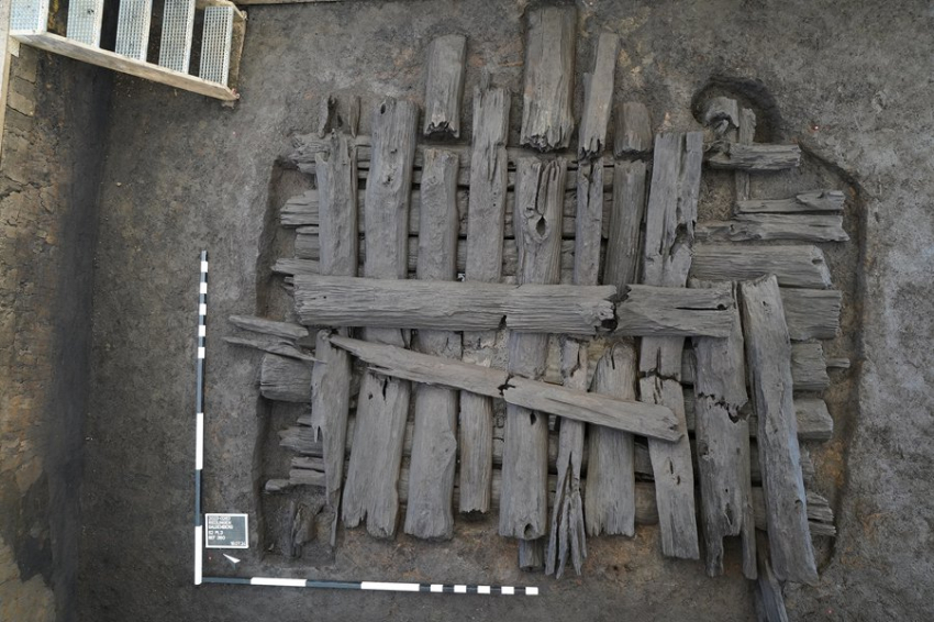 В Германии найдена сохранившаяся ранняя кельтская деревянная гробница