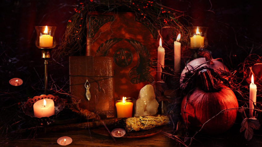 «Окно» между мирами: зачем в Велесову ночь, 31 октября, зажигать дома свечу