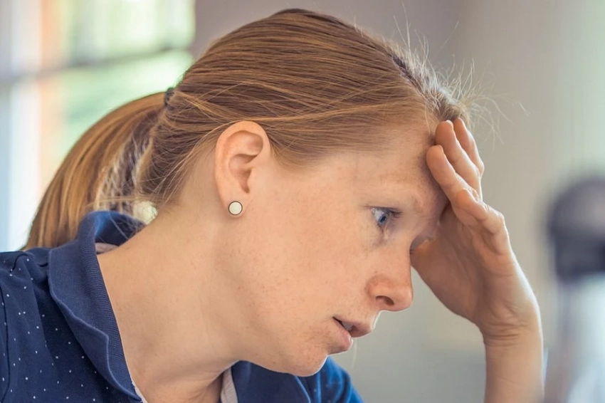 Стресс оставляет следы: как психологическое напряжение влияет на кожу и ДНК